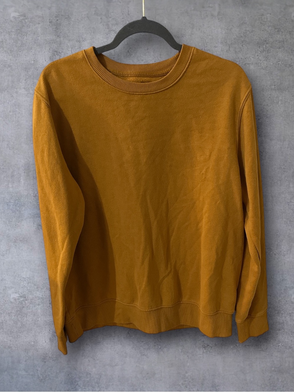 Goodfellow & Co burnt orange crew neck sweatshirt size large